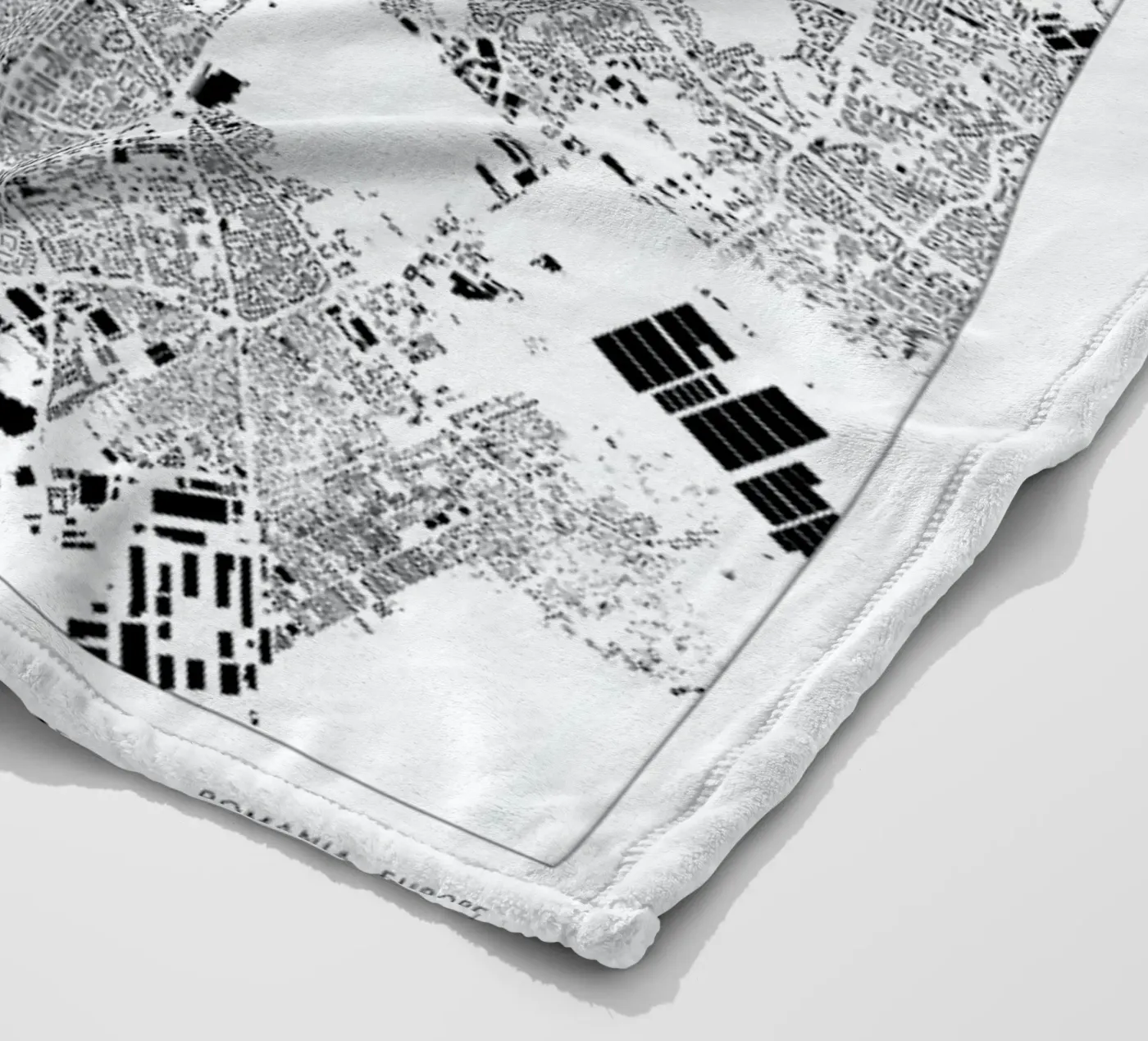 Bucharest Fleecedecke von The Cartography Collection