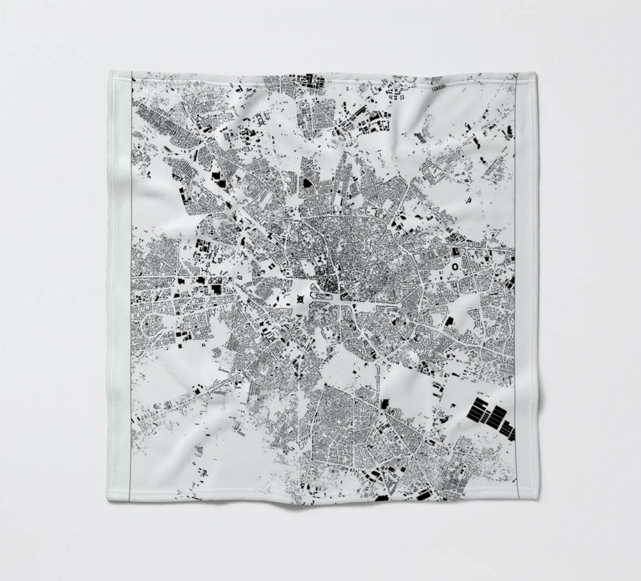 Bucharest Fleecedecke von The Cartography Collection