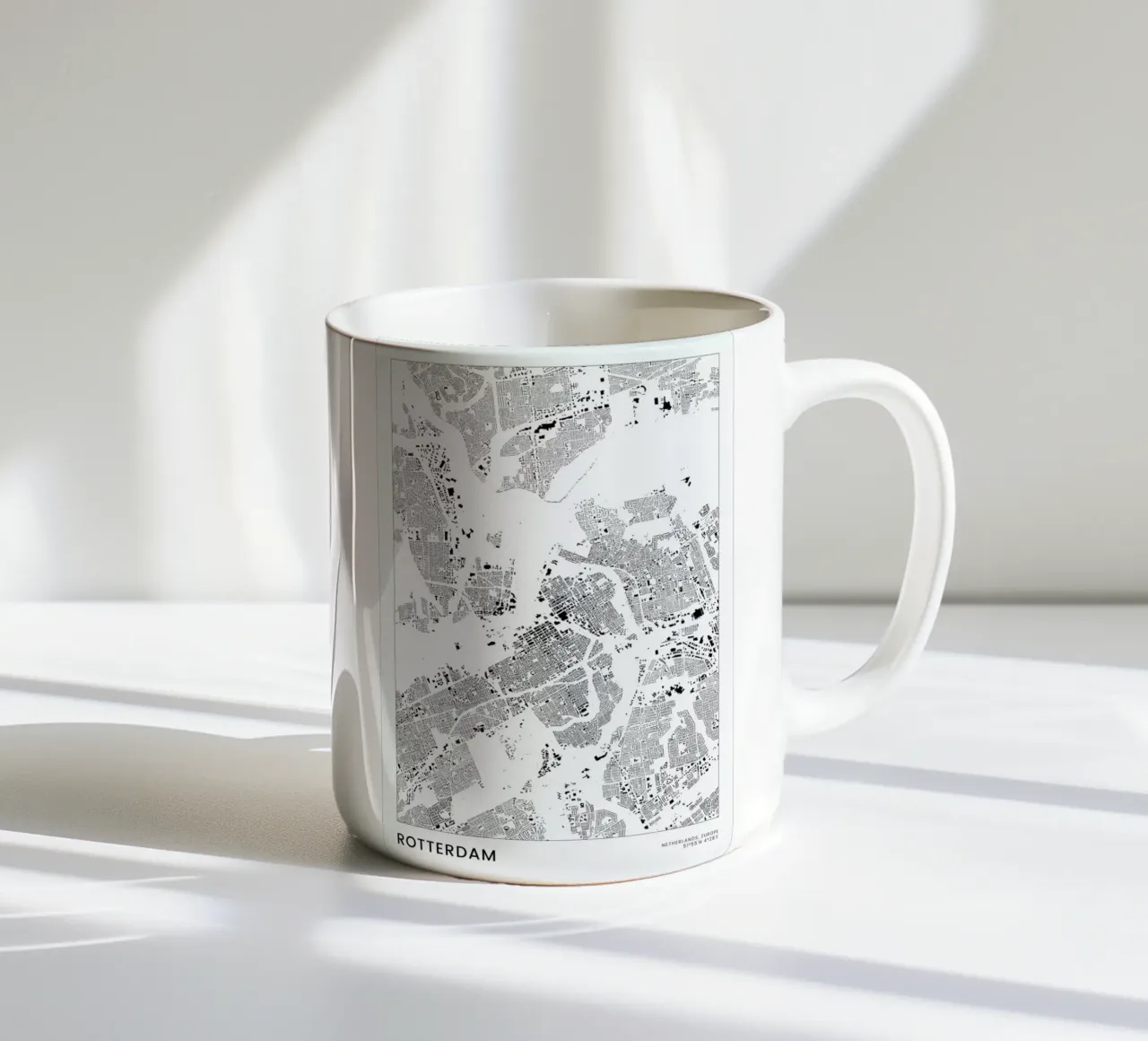 Rotterdam taza de cerámica de The Cartography Collection