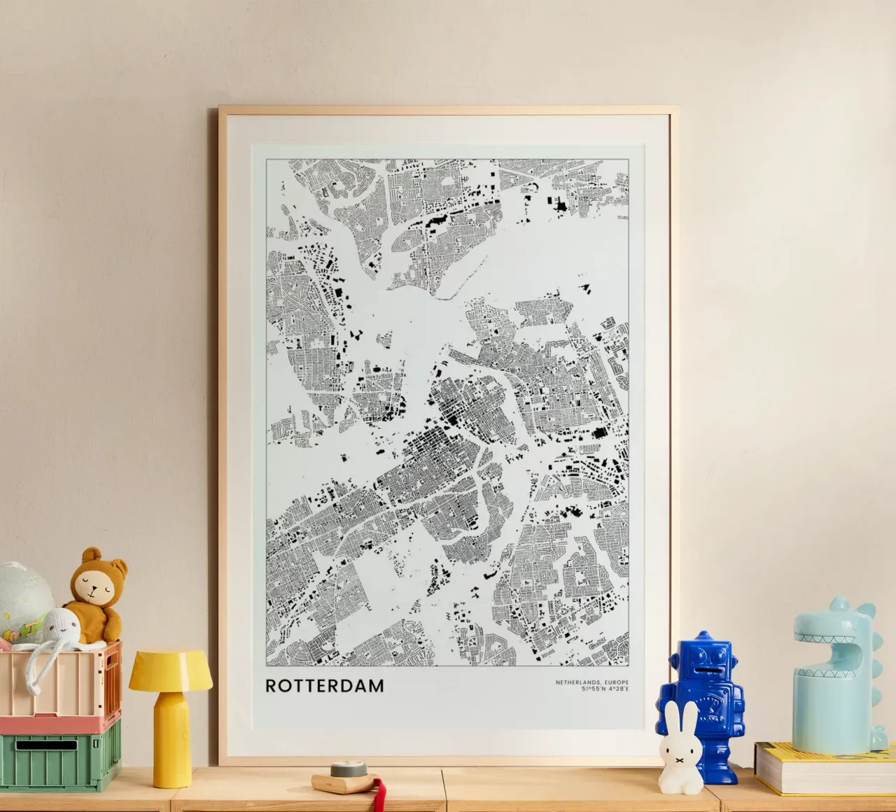 Rotterdam poster con telaio in legno da The Cartography Collection