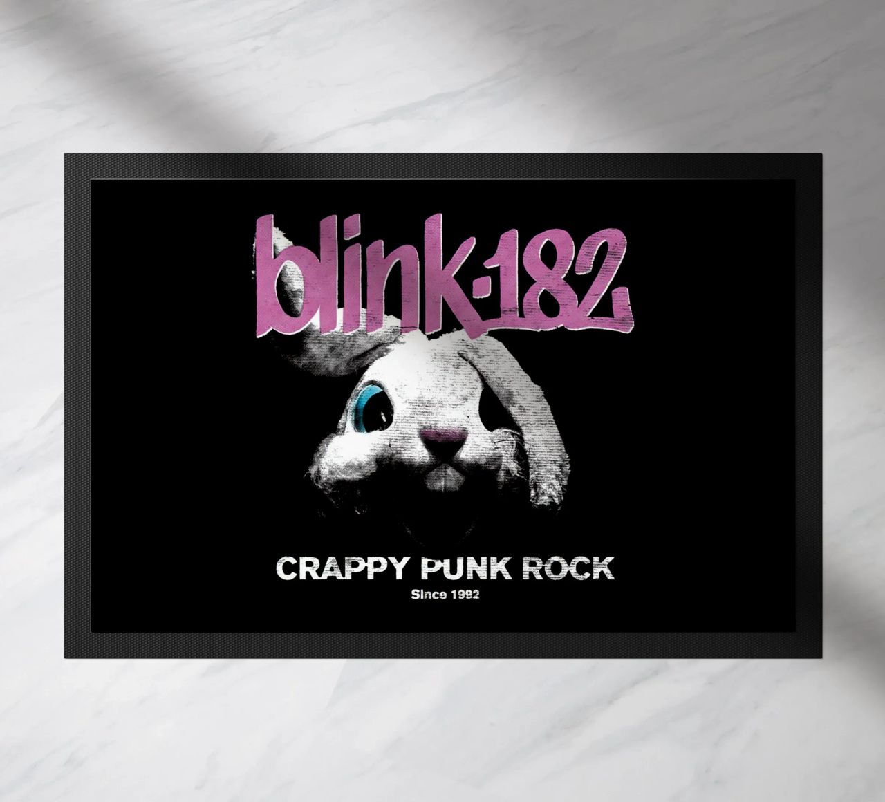 Blink 182, coniglietto punk rock di merda zerbino da Curtishop