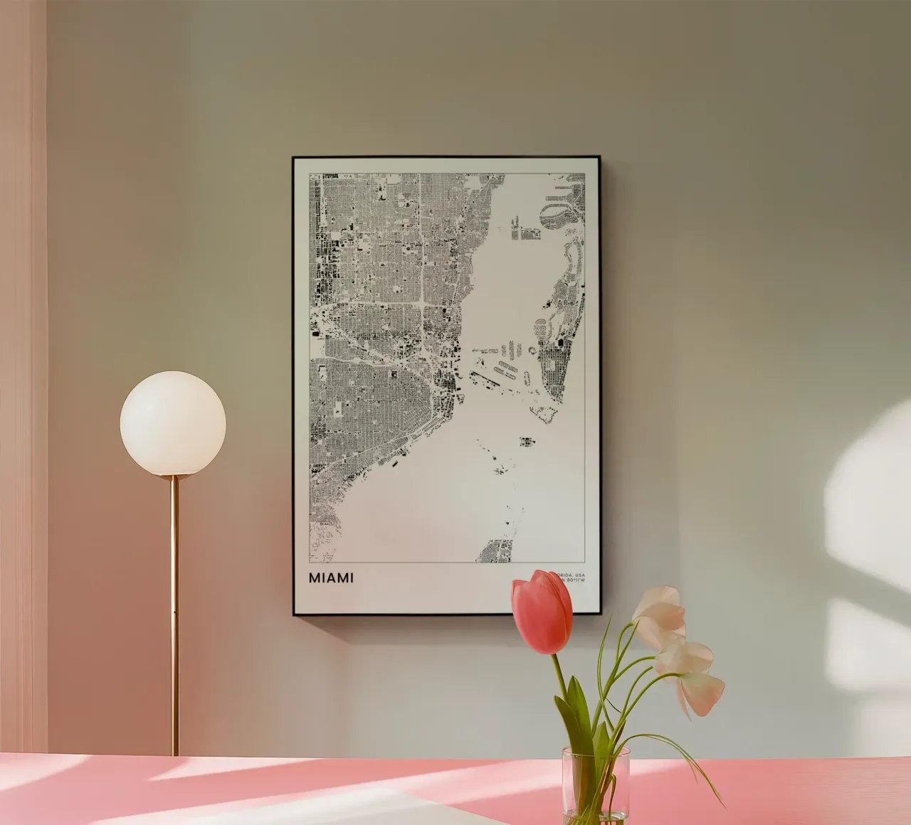 Miami plexiglass da The Cartography Collection