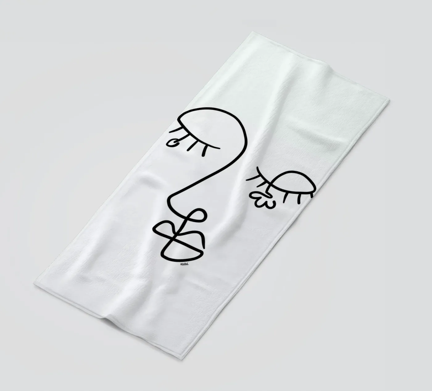 Flora strandhanddoek van Ninhol