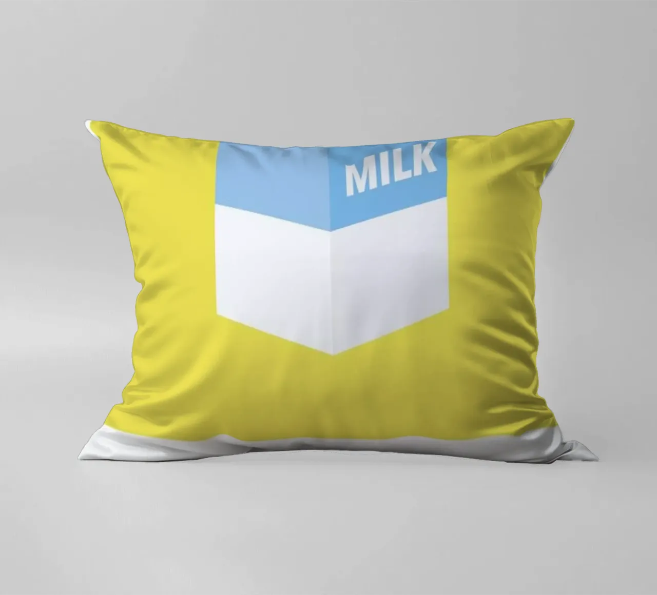 „The Food Alphabet“ - M like Milk cuscino da BLAEK Design Studio