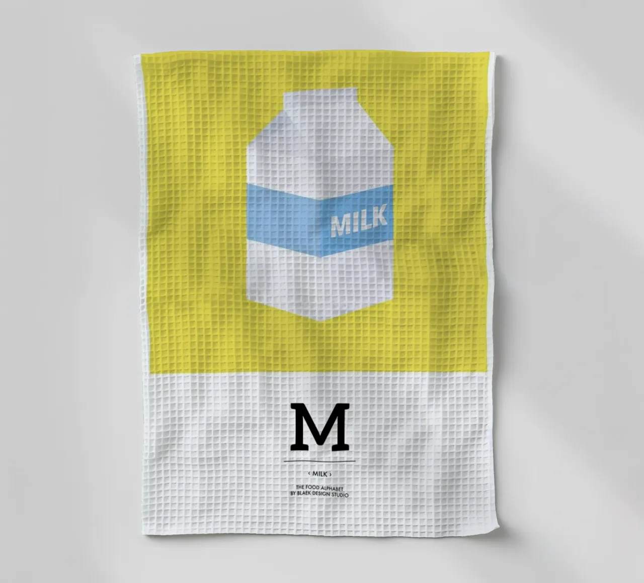 „The Food Alphabet“ - M like Milk canovaccio da cucina da BLAEK Design Studio