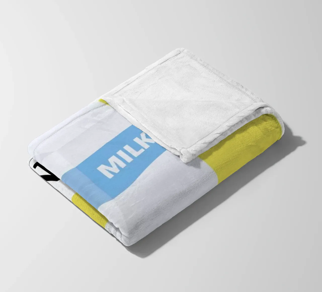 „The Food Alphabet“ - M like Milk coperta in pile da BLAEK Design Studio