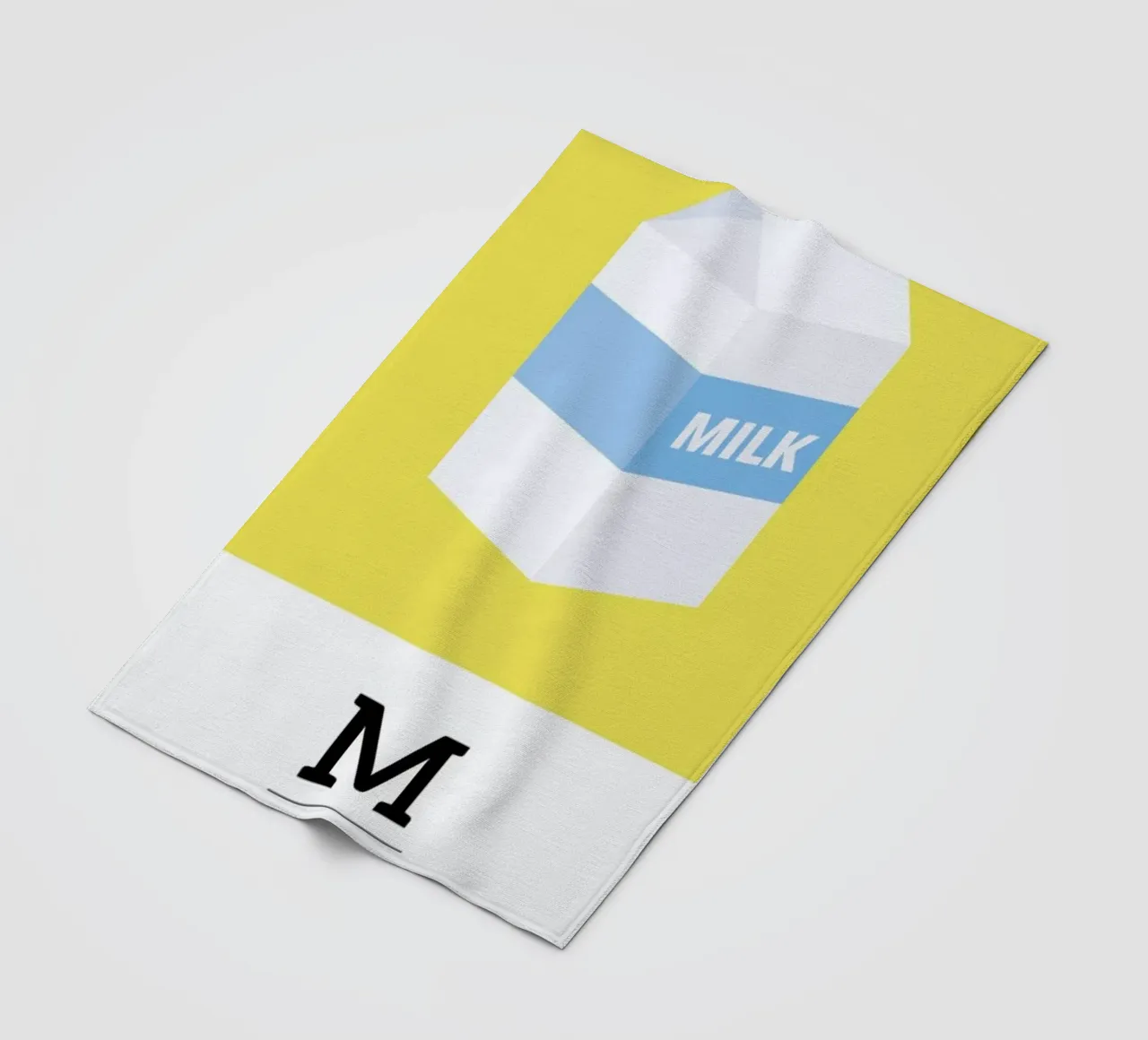 „The Food Alphabet“ - M like Milk coperta in pile da BLAEK Design Studio