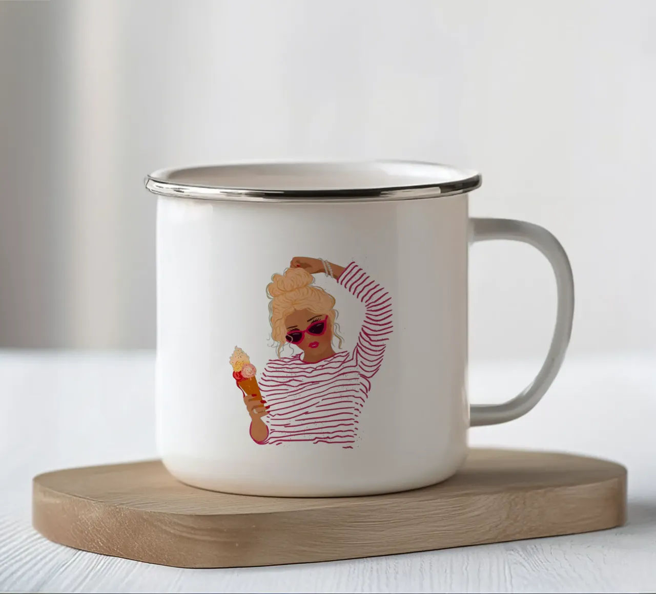 Ragazza a righe con gelato tazza in smalto da Illustration Raissa Oltmanns