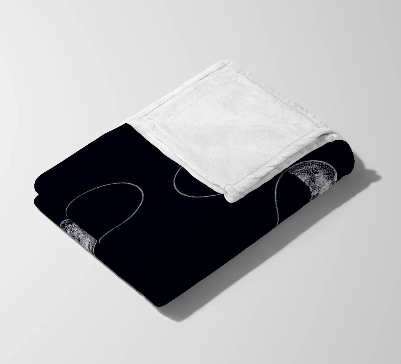 Blue Moons Fleecedecke von daylight design studio