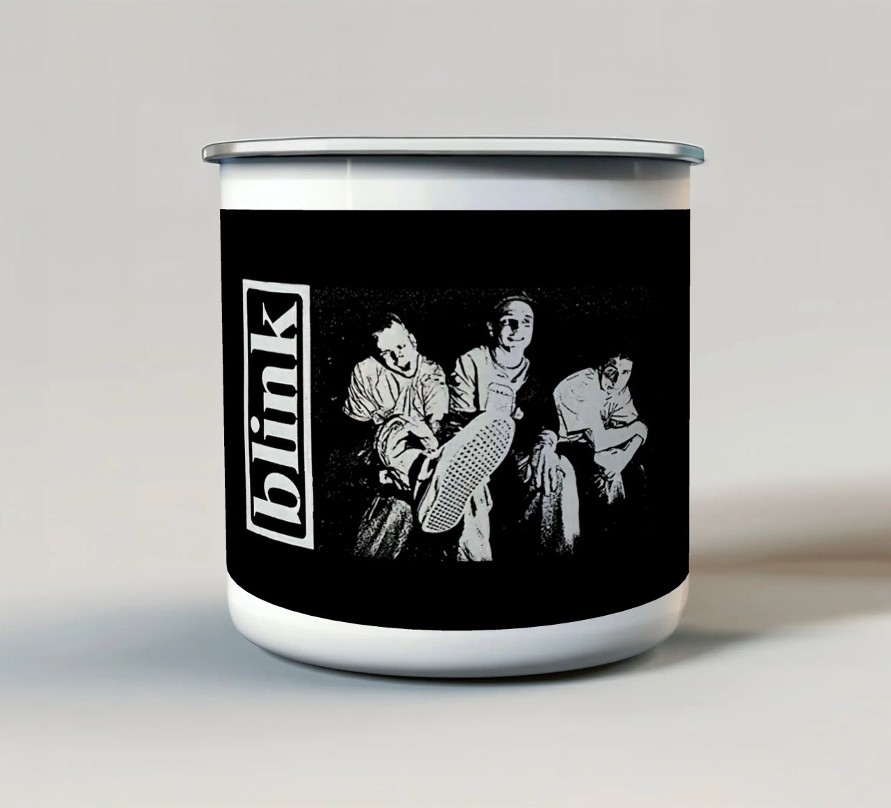 Stregatto d'epoca tazza in smalto da Curtishop