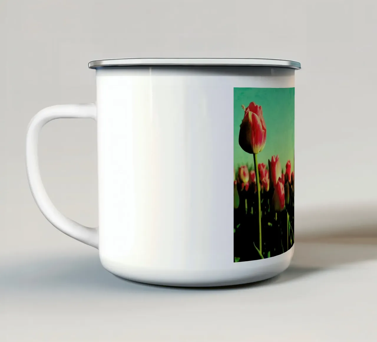 How Does Your Garden Grow tazza in smalto da Robin Delean