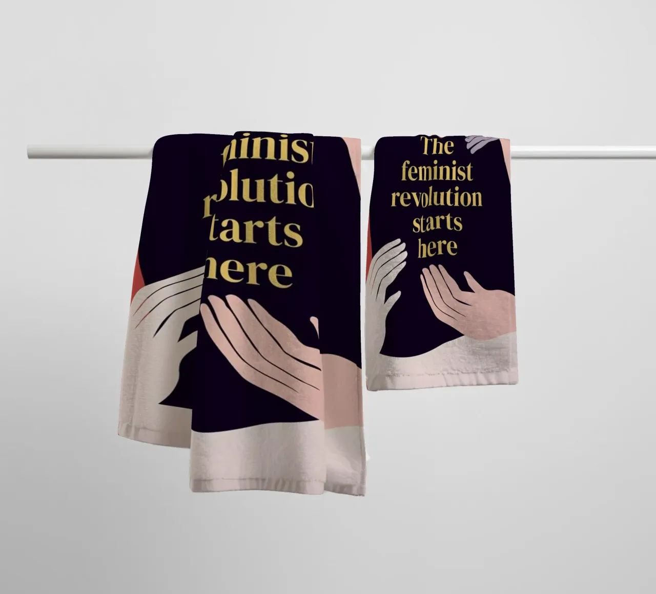 The Feminist Revolution Starts Here II asciugamano da bagno da Les Glorieuses x JUNIQE