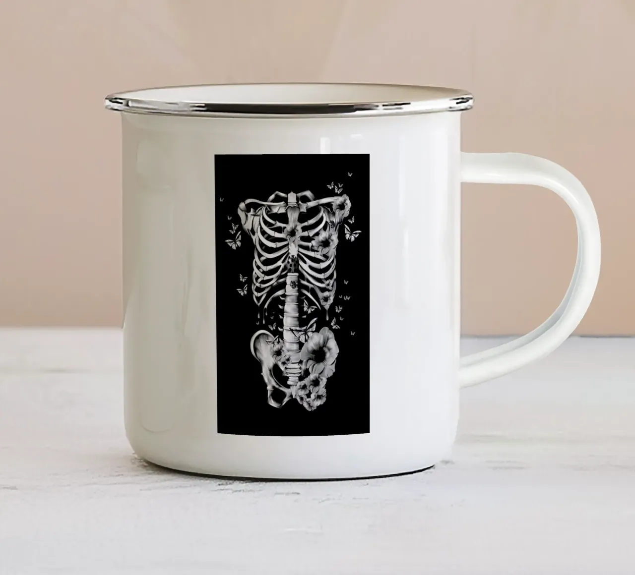 Inner Peace tazza in smalto da Kristy Patterson