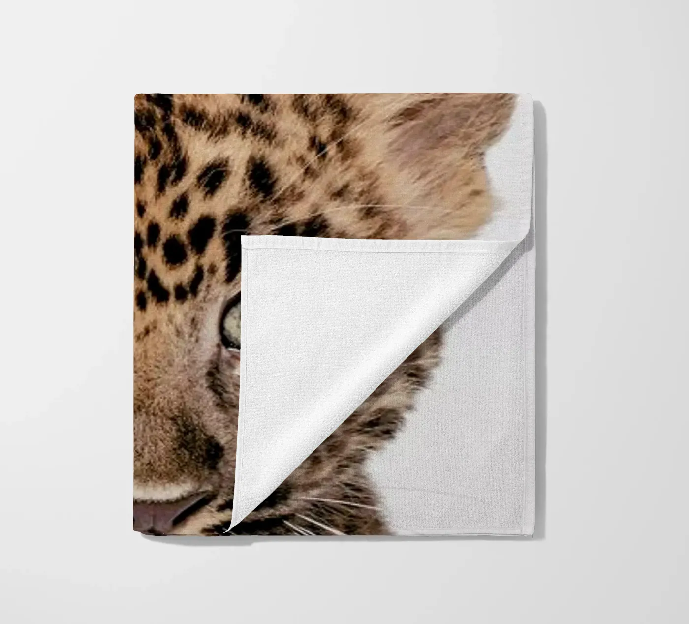 Leopard strandhanddoek van Paws & Claws