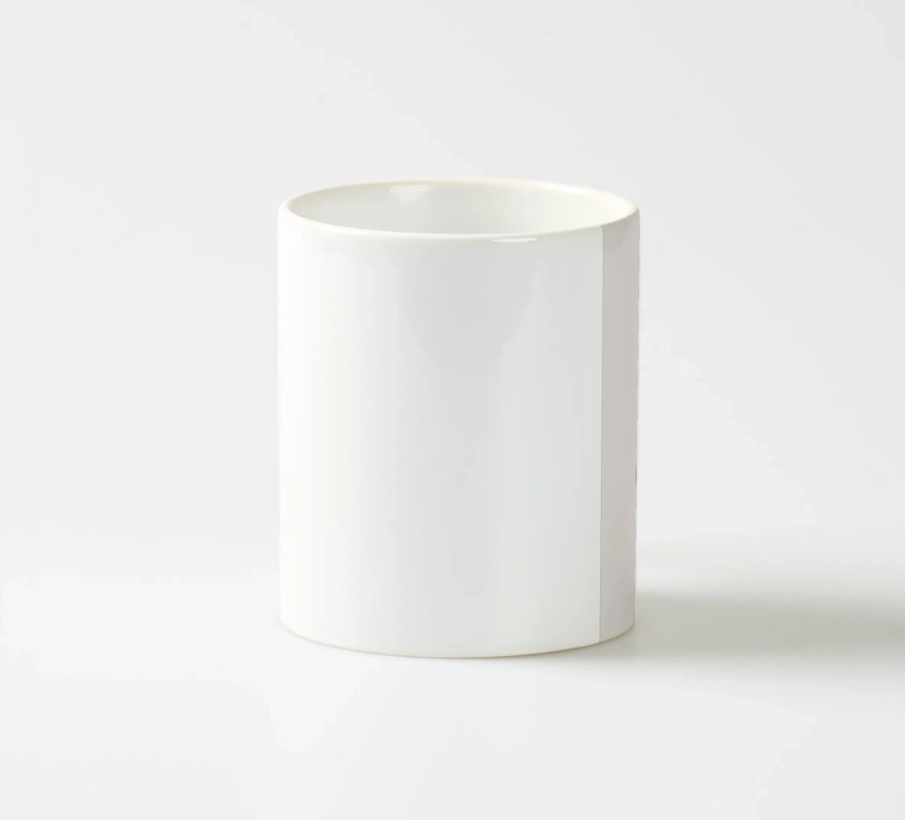 Tilted tazza in ceramica da Pure