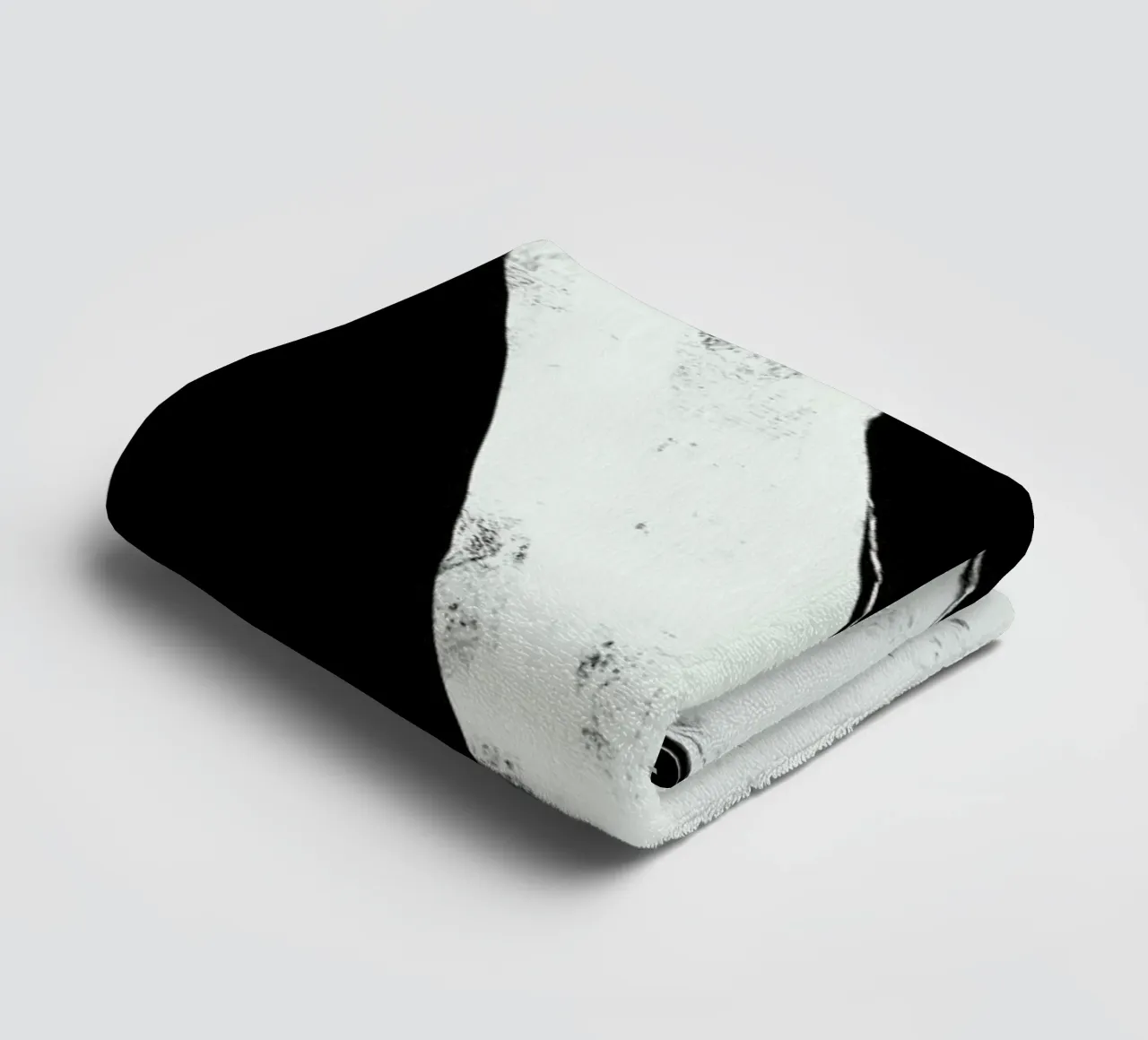 Oh towel by Sarah Bühler