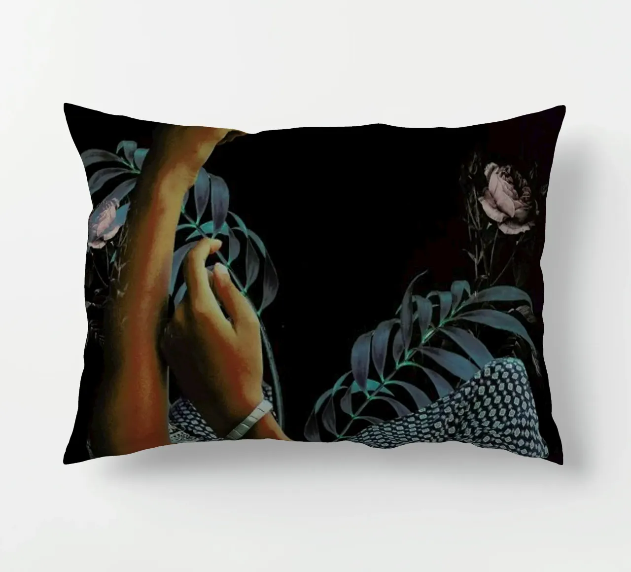 Seconds Before Dawn cuscino da Frank Moth