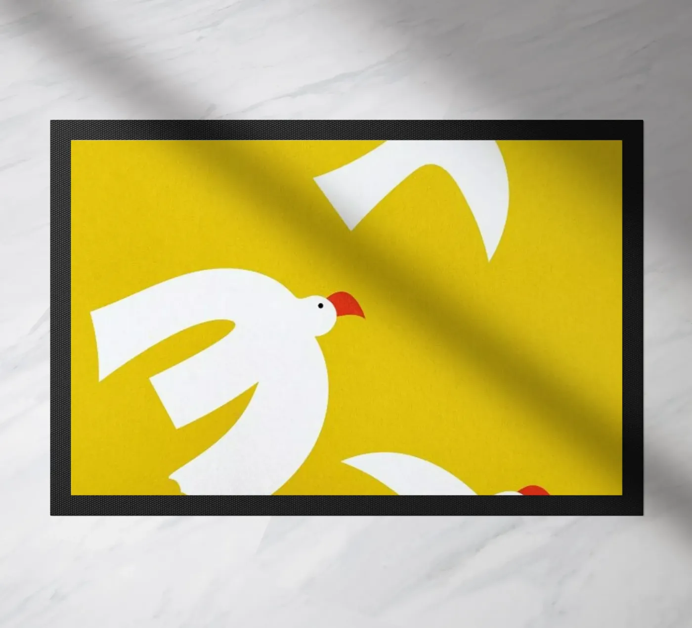 Flying Doves deurmat van Little Flourishes