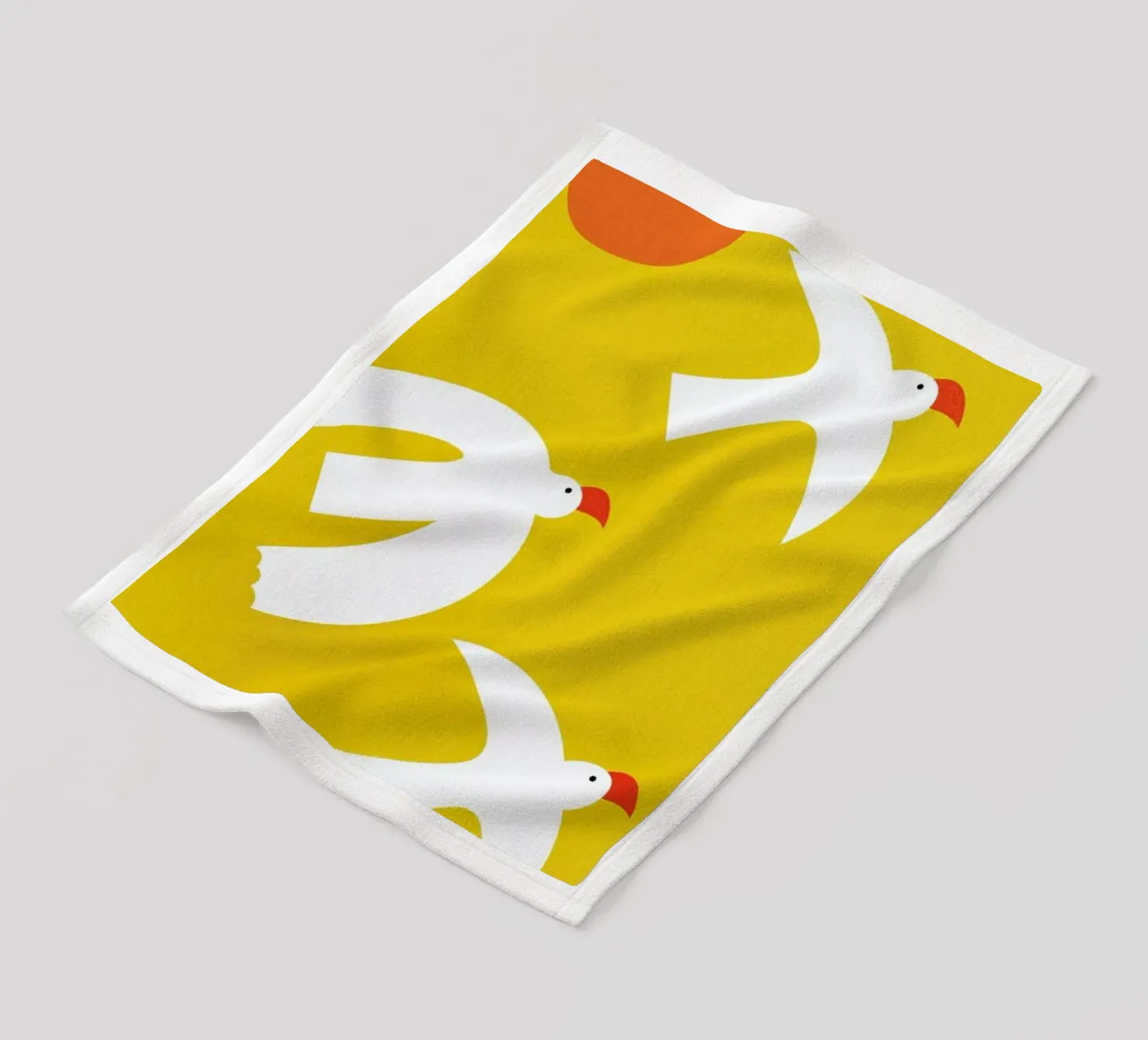 Flying Doves Fleecedecke von Little Flourishes