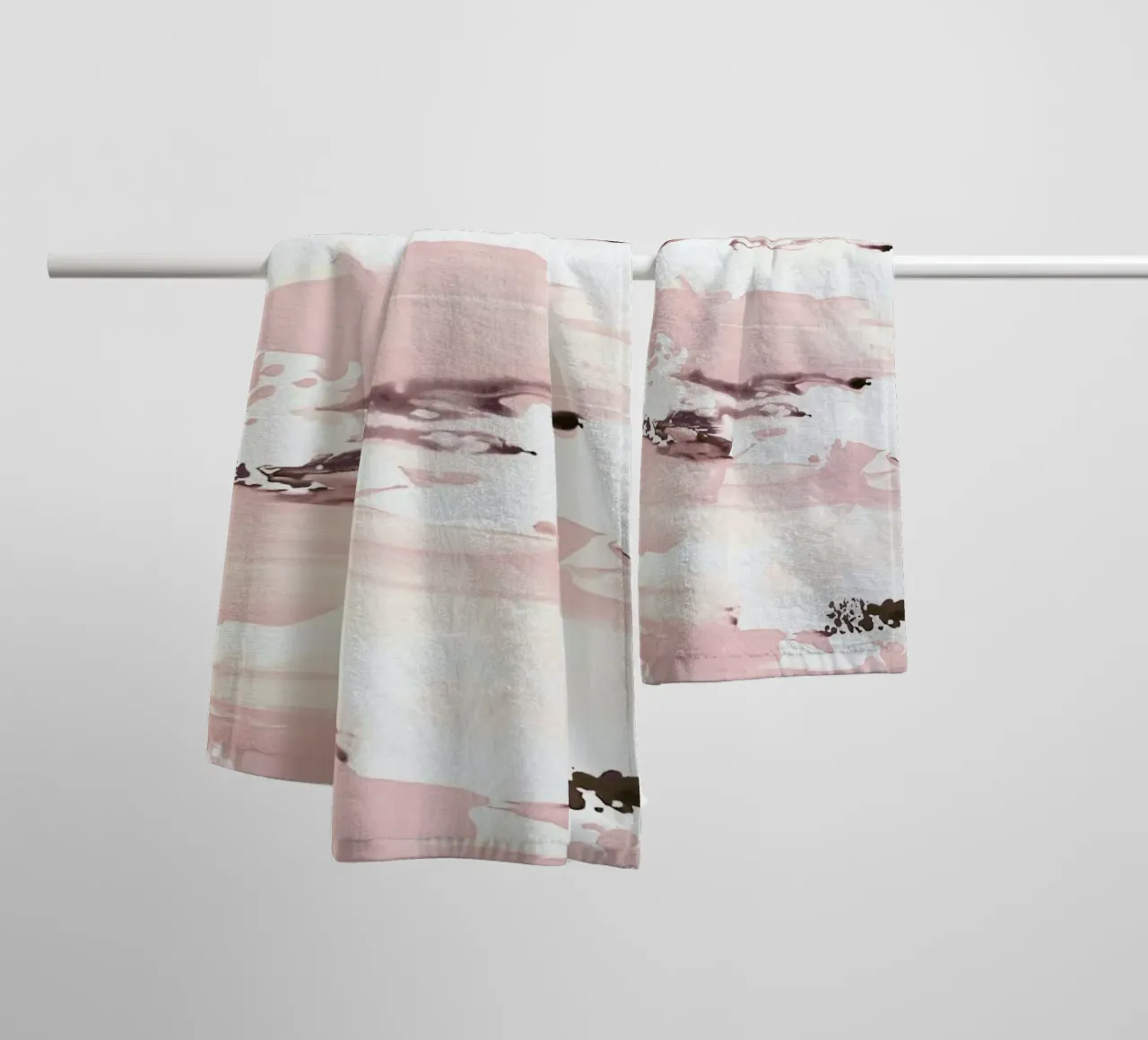 Abstract Pink asciugamano da bagno da Babett Schultze
