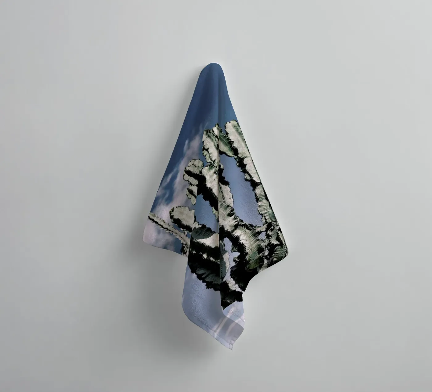 Radial towel by Flora & Fauna