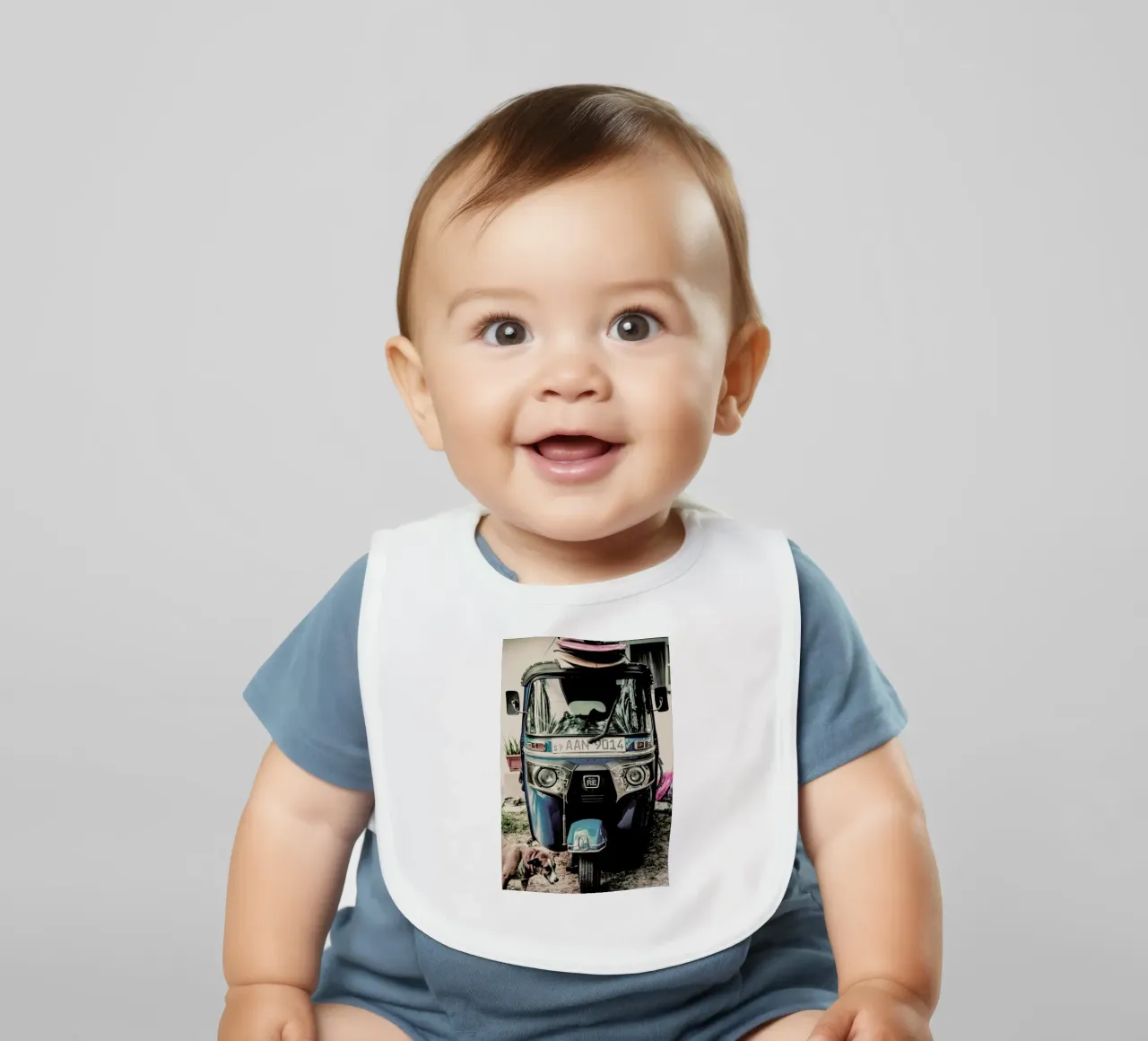 Self Drive Babylätzchen von Shot By Clint