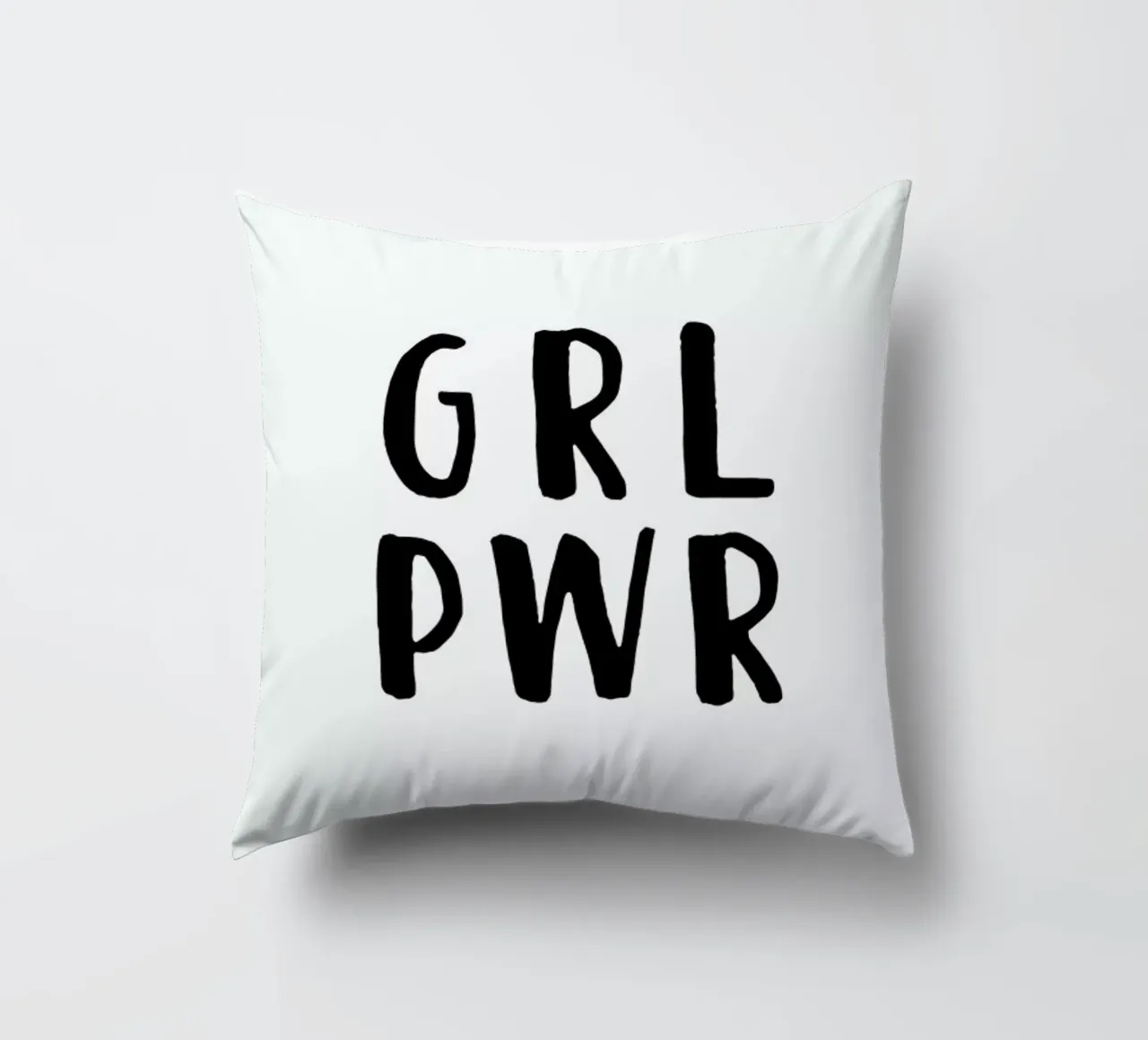 GRL PWR cuscino da daylight design studio