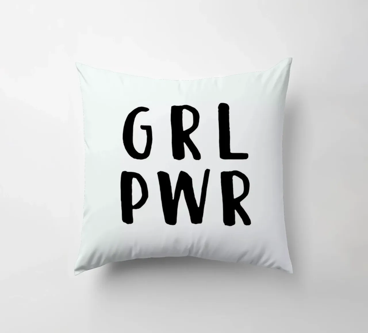 GRL PWR cuscino da daylight design studio
