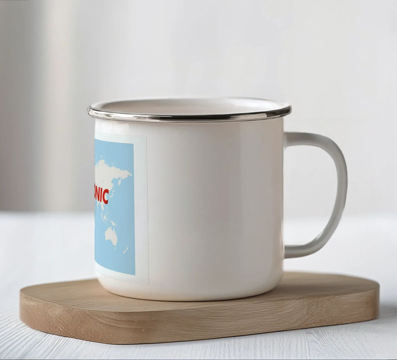 Supersonic tazza in smalto da Marc Schulthess
