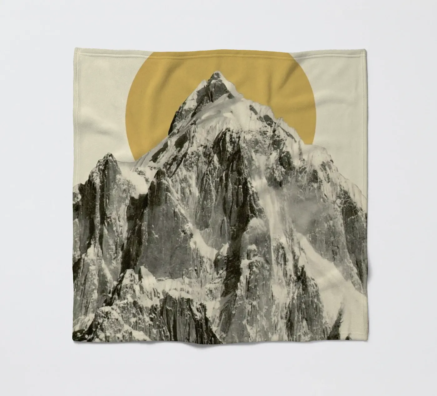 Mountainscape 5 Fleecedecke von Florent Bodart