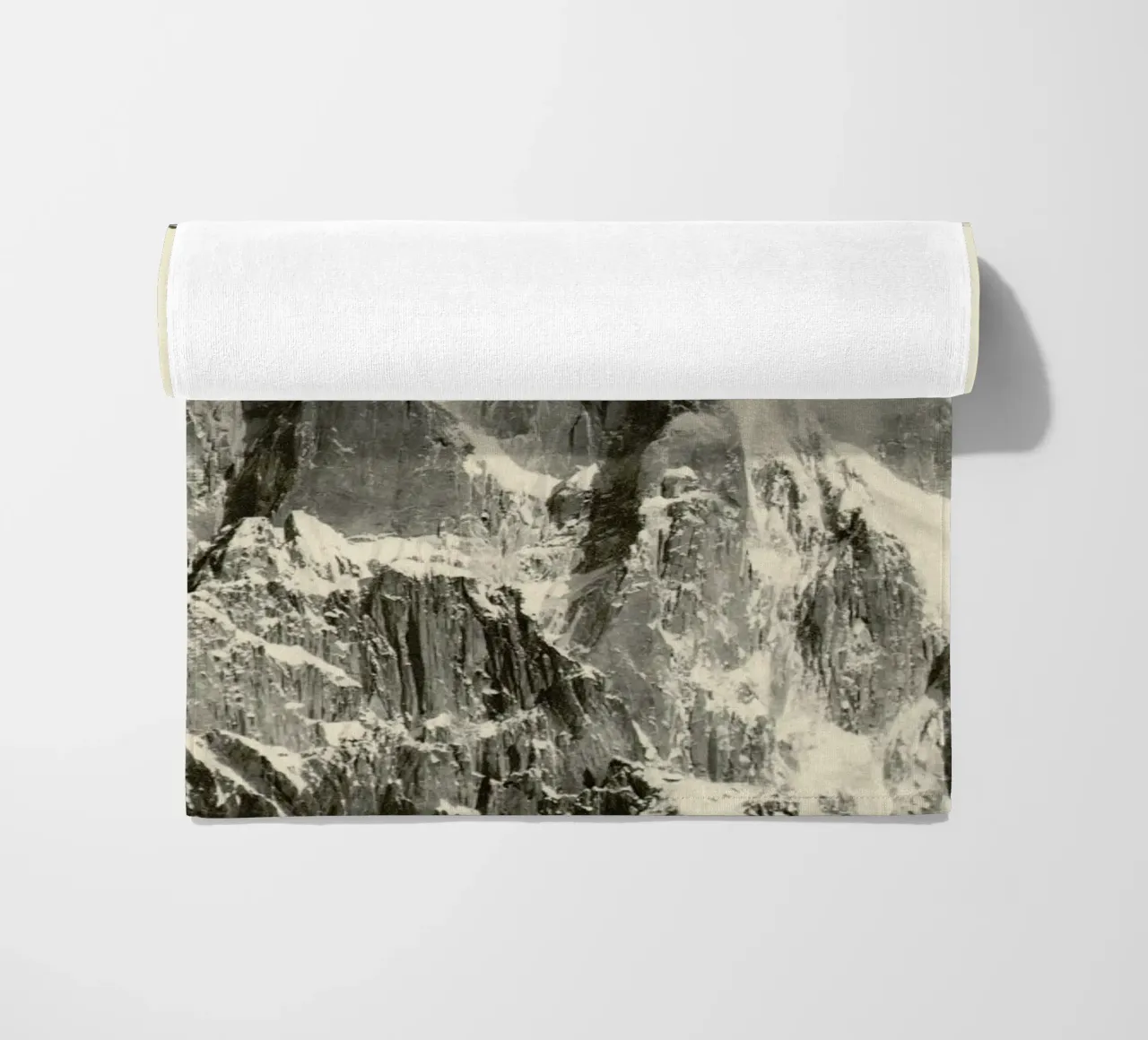 Mountainscape 5 telo mare da Florent Bodart