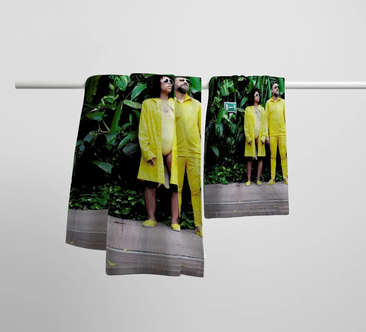 Exit badhanddoek van I Love Travel GmbH