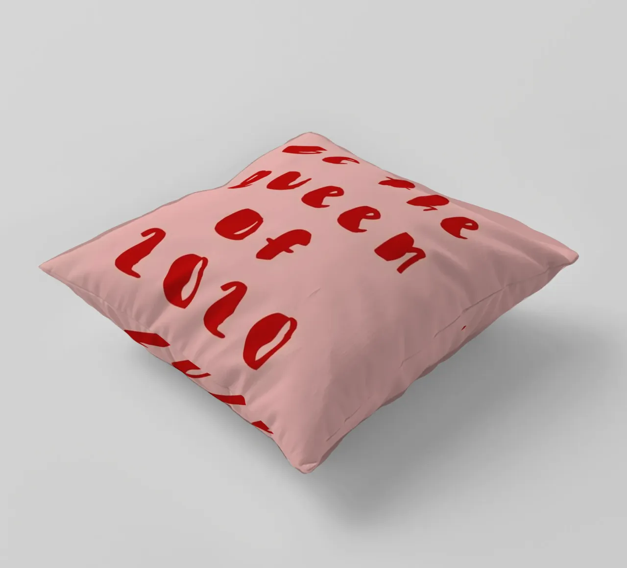 Queen of 2020 cuscino da daylight design studio