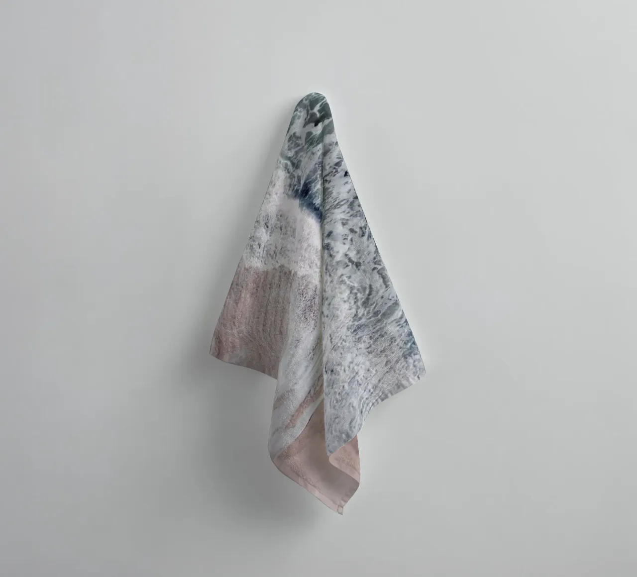 Crashing Waves asciugamano da bagno da Ingrid Beddoes