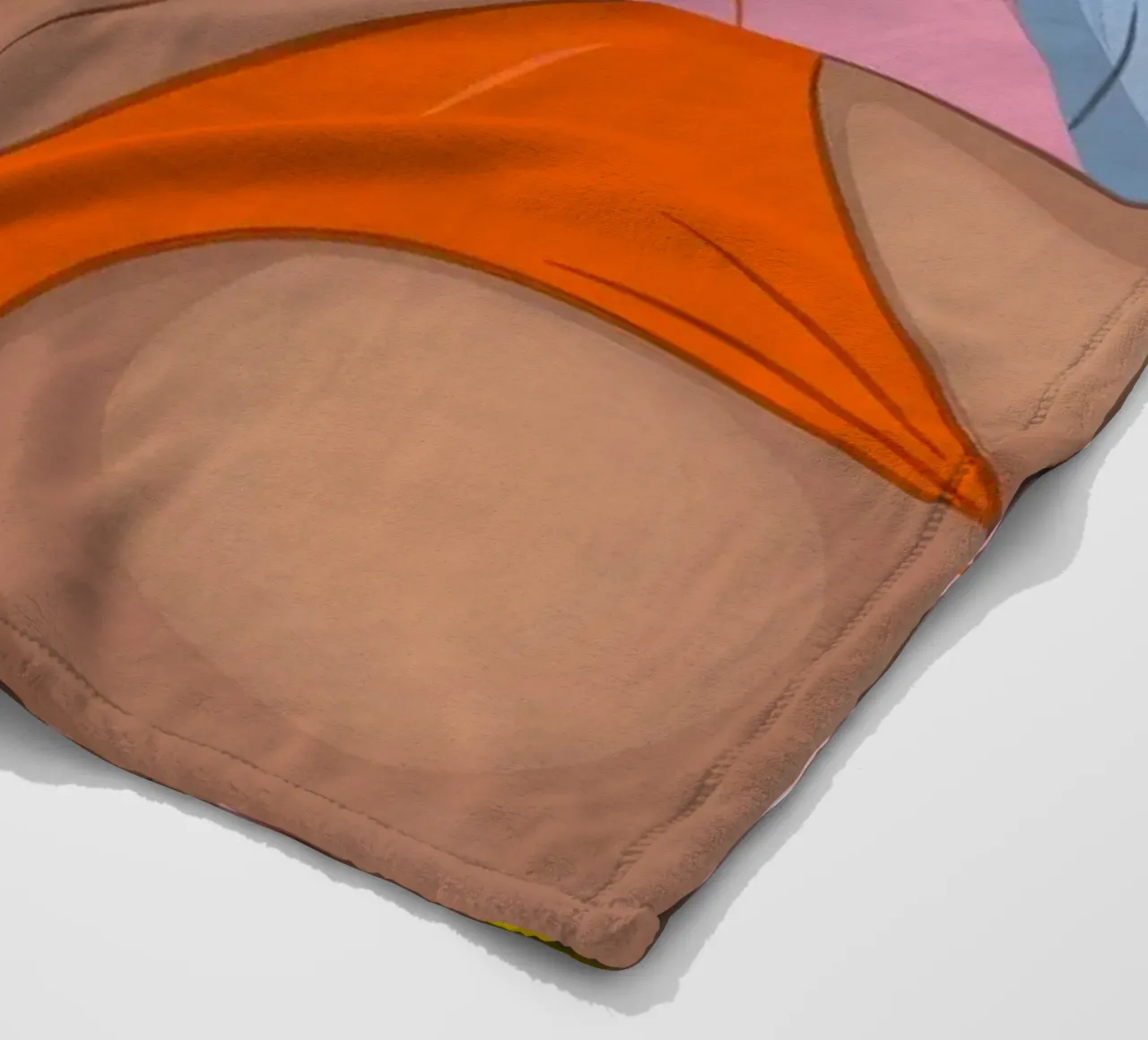 Fuga intima in giardino coperta in pile da Veiled Canvas