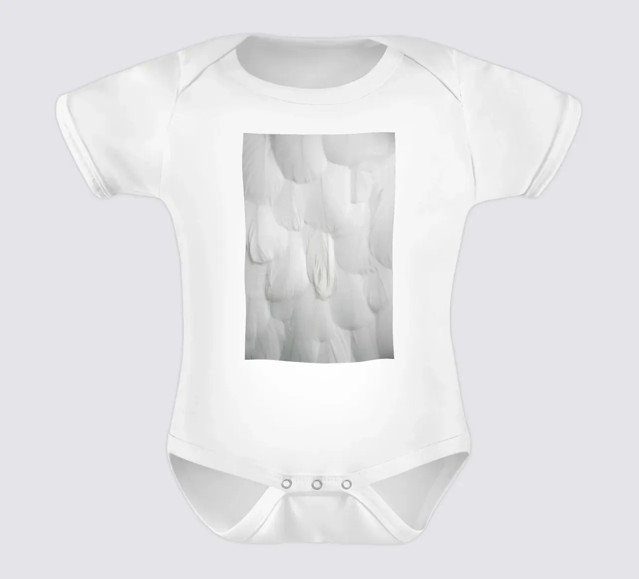 Soft White Feathers body neonato maniche corte da Studio Nahili
