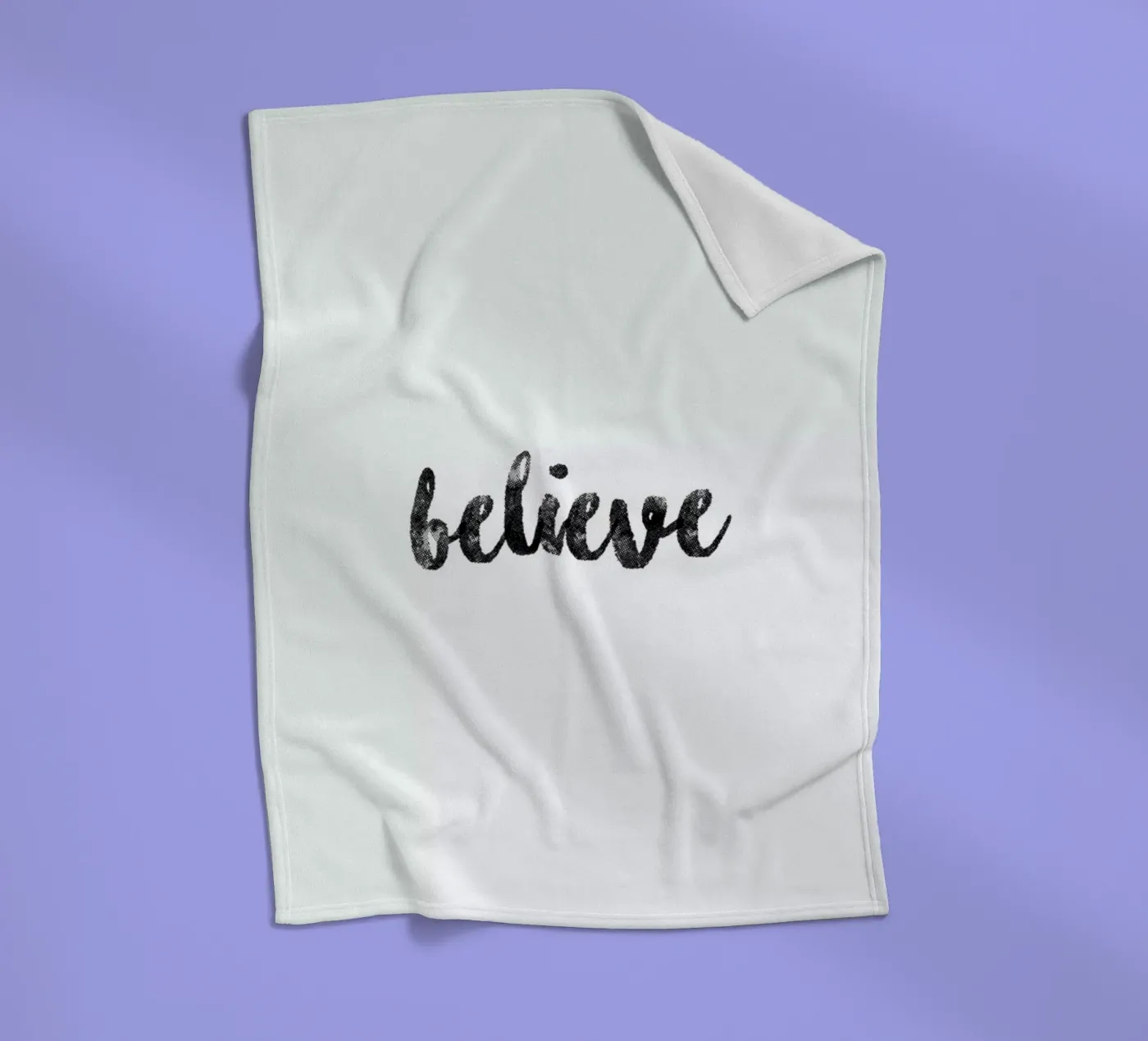 Believe Fleecedecke von typed