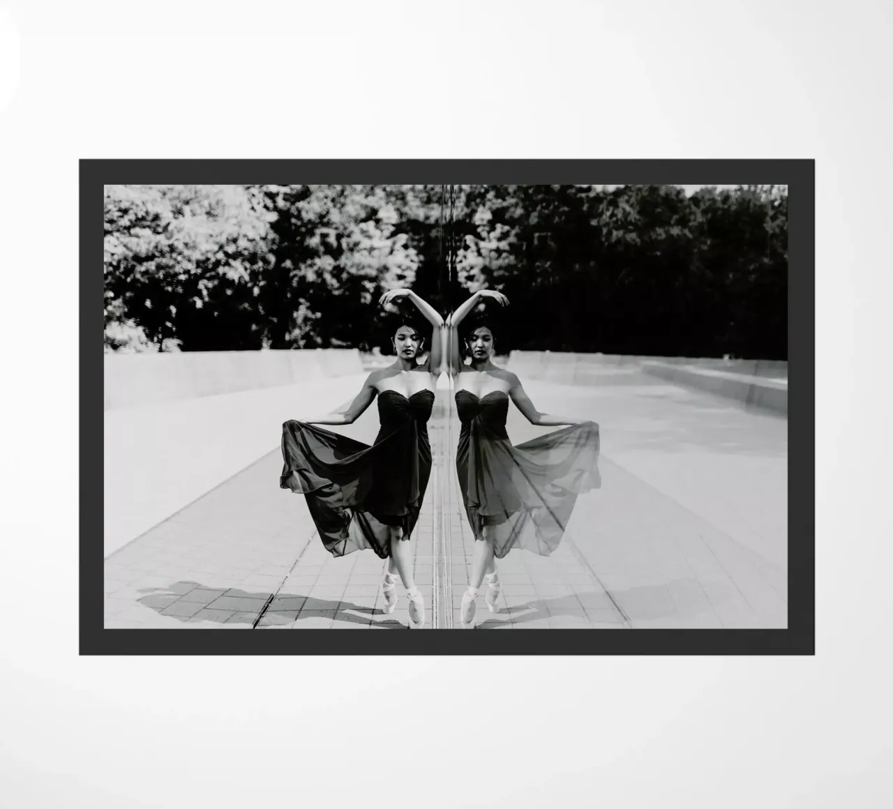 Perfect Symmetry zerbino da Runway Collective