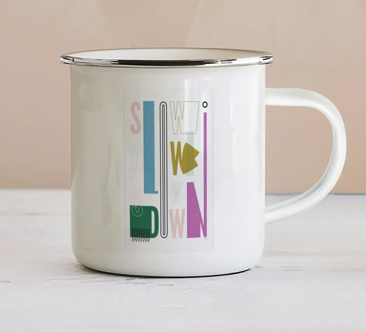 Slow Down taza de esmalte de Linda Gobeta