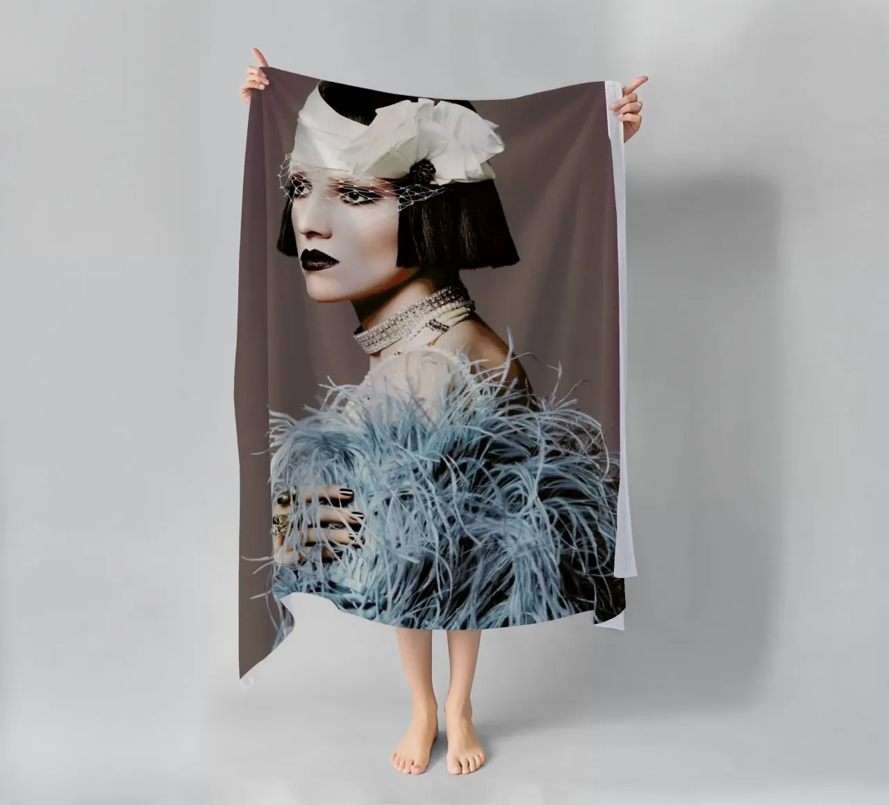 Feathers II telo mare da Runway Collective