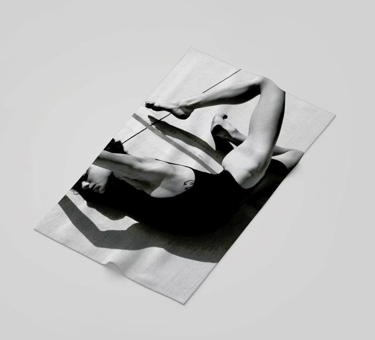 Physicality telo mare da Runway Collective