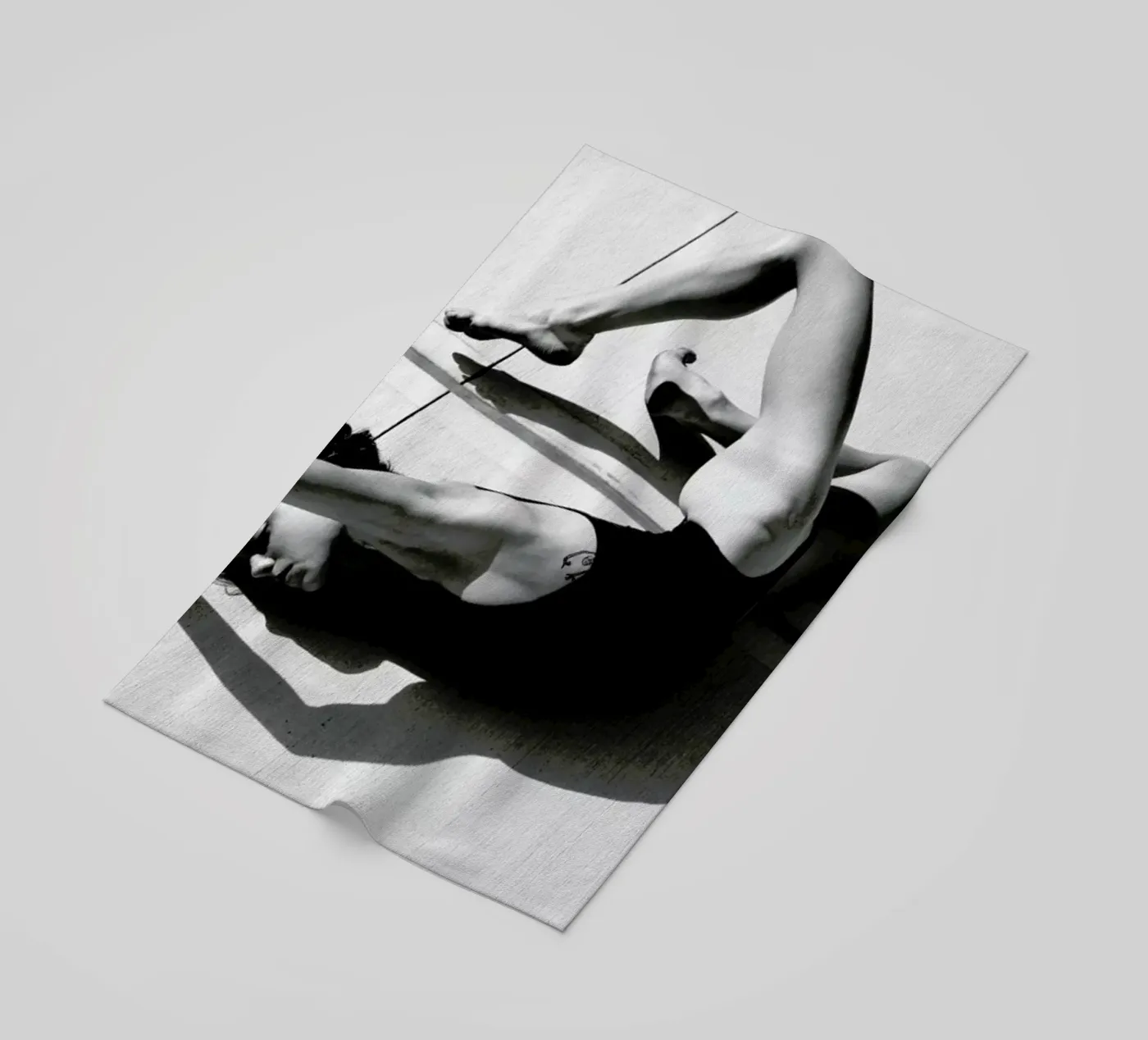Physicality telo mare da Runway Collective