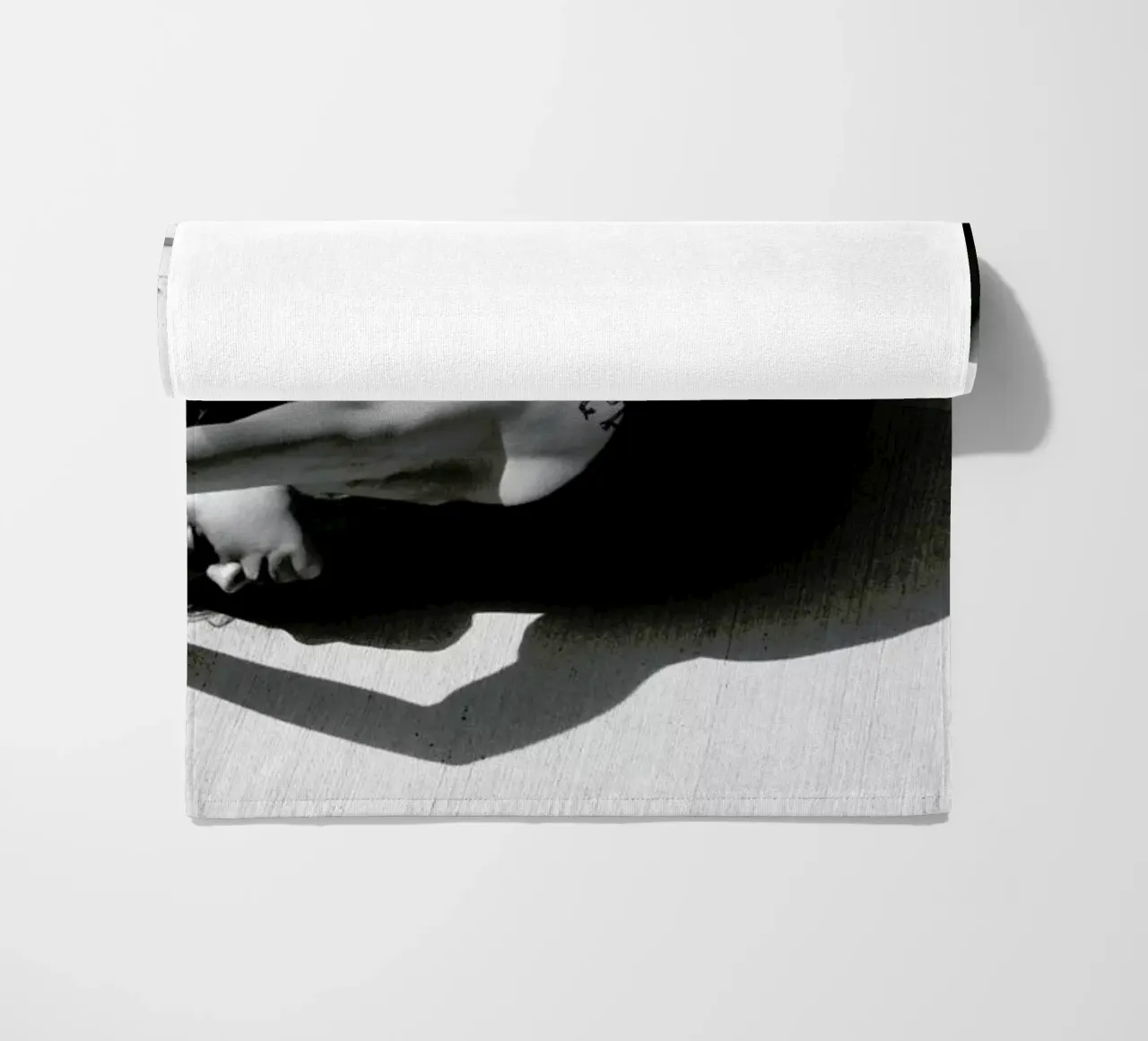 Physicality telo mare da Runway Collective