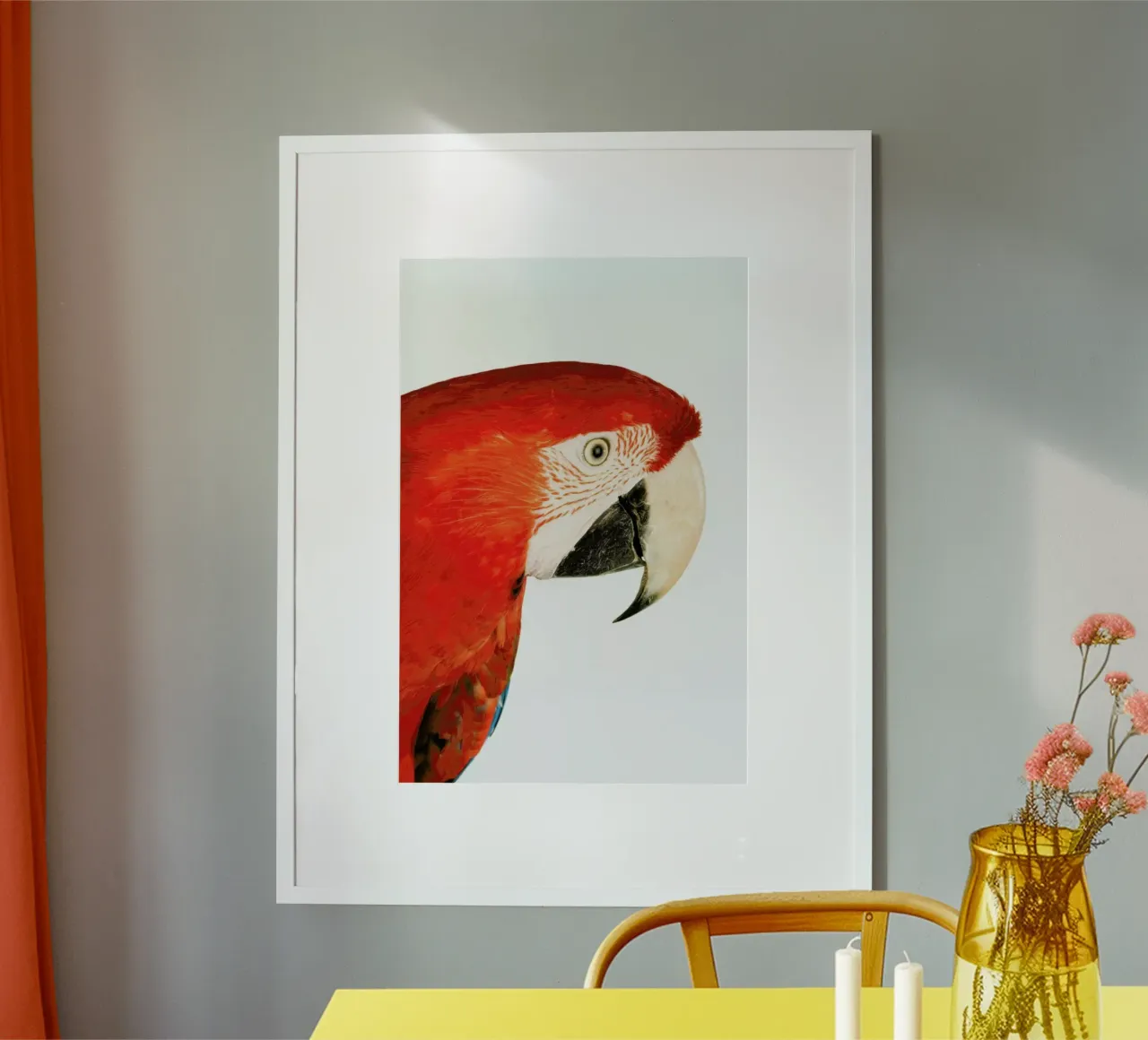 Royal Red Parrot poster con telaio in plastica da Natural Kingdom