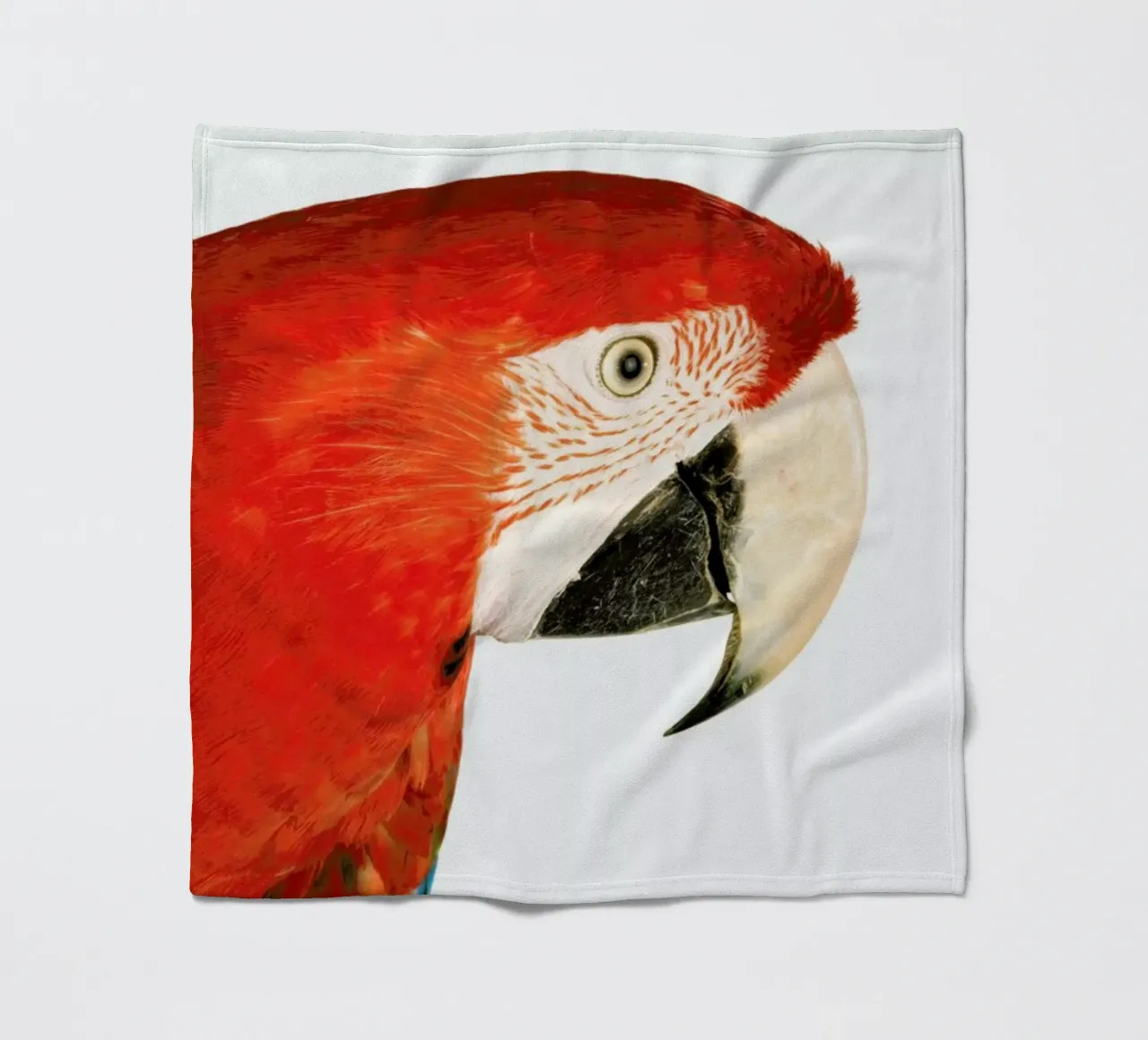 Royal Red Parrot coperta in pile da Natural Kingdom