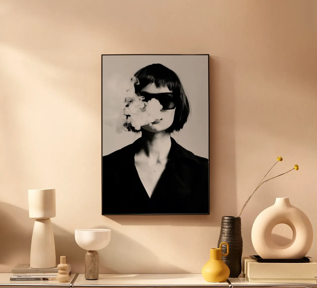 Smoke plexiglass da Runway Collective