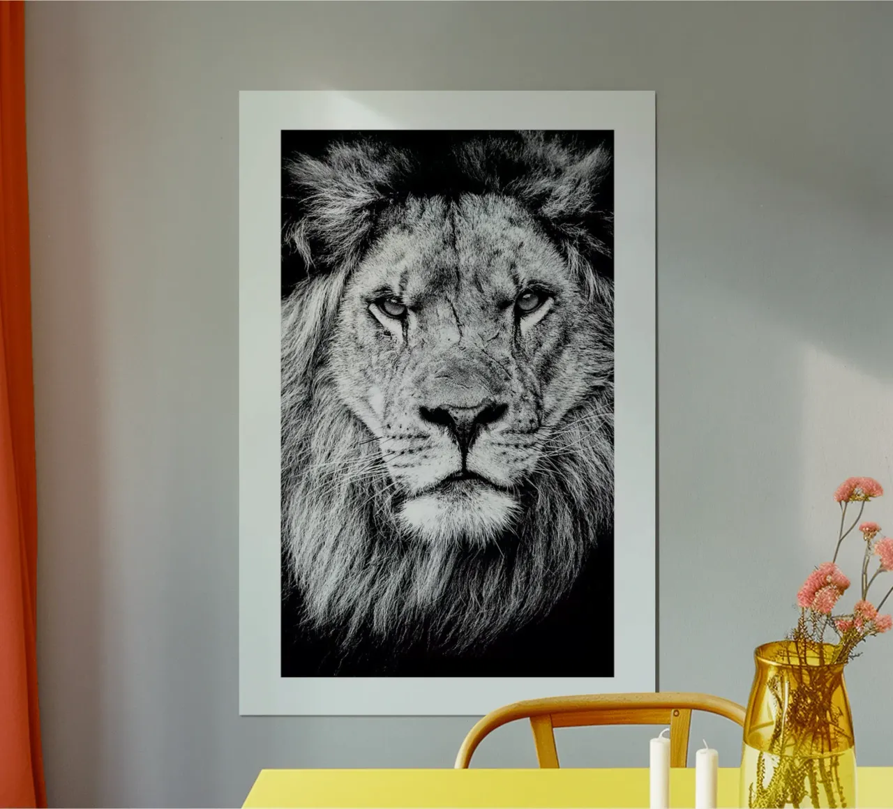 Portrait of a Regal Lion poster da Natural Kingdom