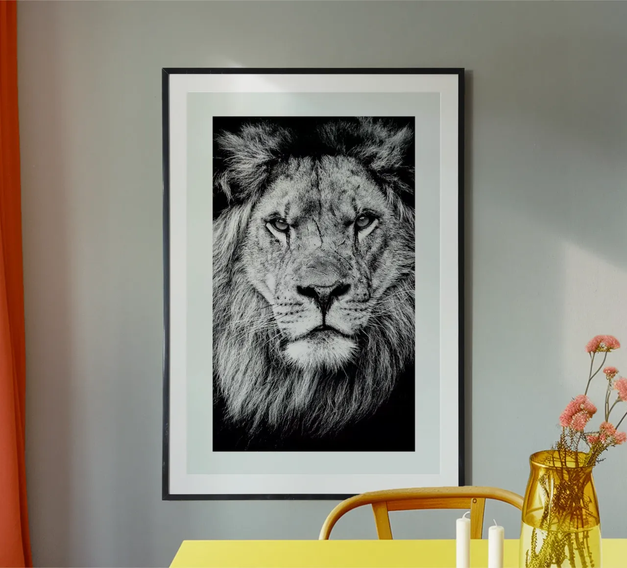 Portrait of a Regal Lion poster da Natural Kingdom