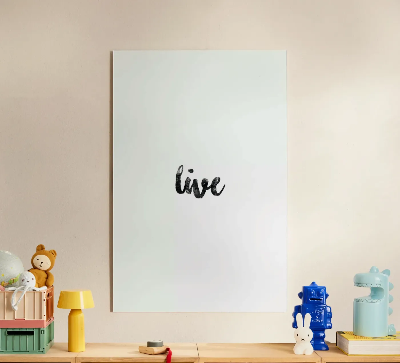 Live plexiglass da typed