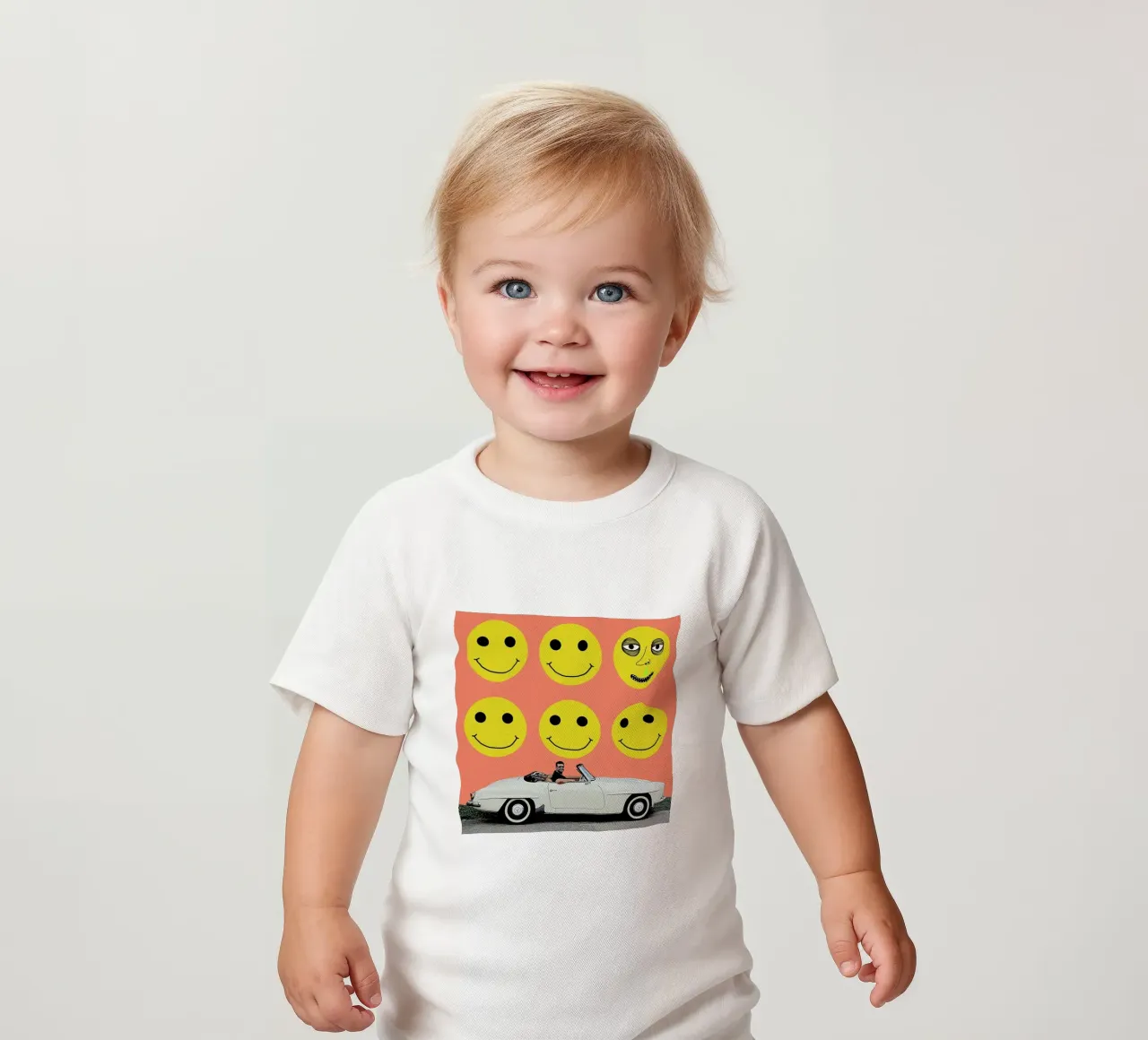 some smiles are more equal than others t-shirt pour bébé de FinnanoFenno